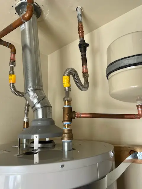 Water heater installation and plumbing repair in Cliftonbrook